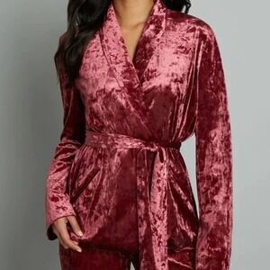 ModCloth Crushed Velvet Wrap Blazer Women's M Burgundy Wine Belt Jacket Holiday‎